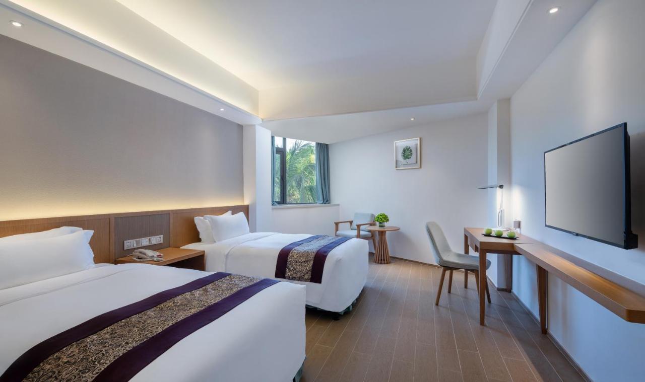South China Hotel 4*